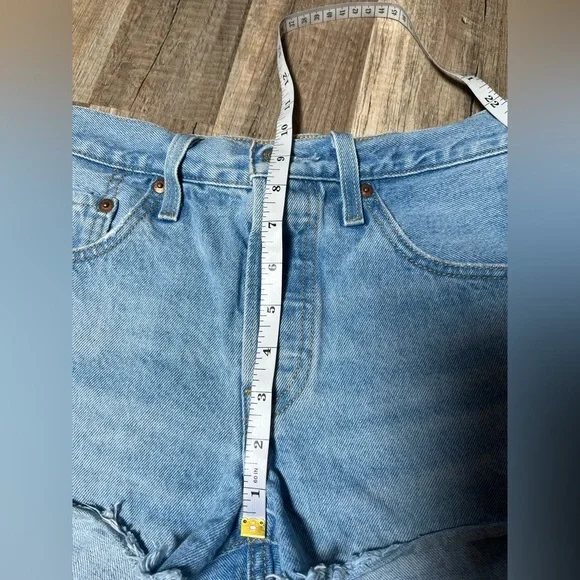 Levi's 501 Jean Shorts - Size W25 - Picture 10 of 14
